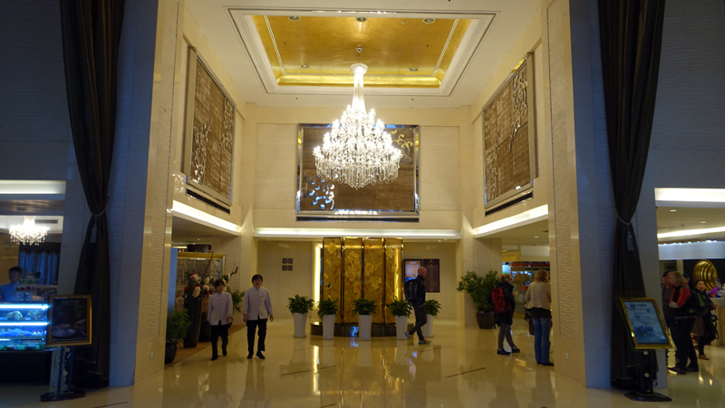 2017-03-31_184323 china-2017.jpg - Xi`an - Titan Times Hotel